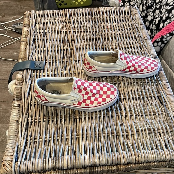 Vans - Picture 3 of 4